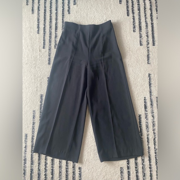 Zara wide leg cropped pants black - sz M - Picture 1 of 3